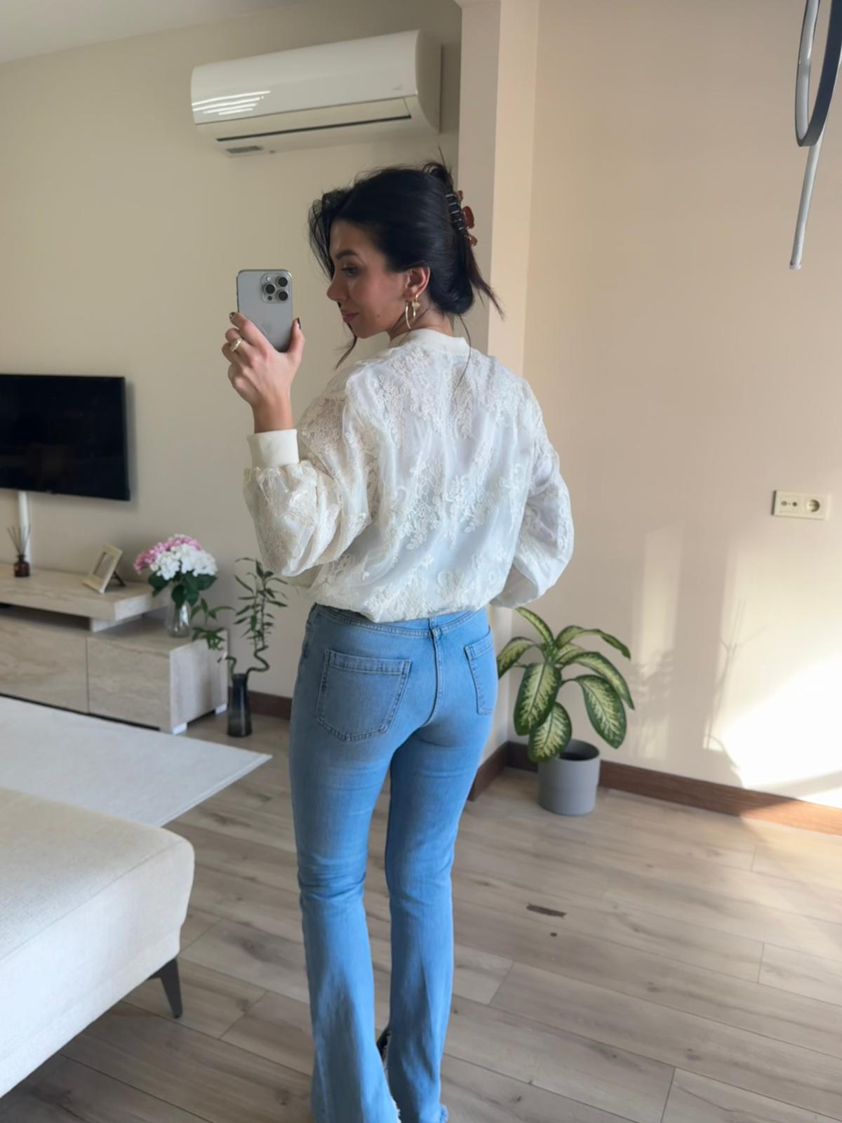 Fisto İşlemeli Ceket