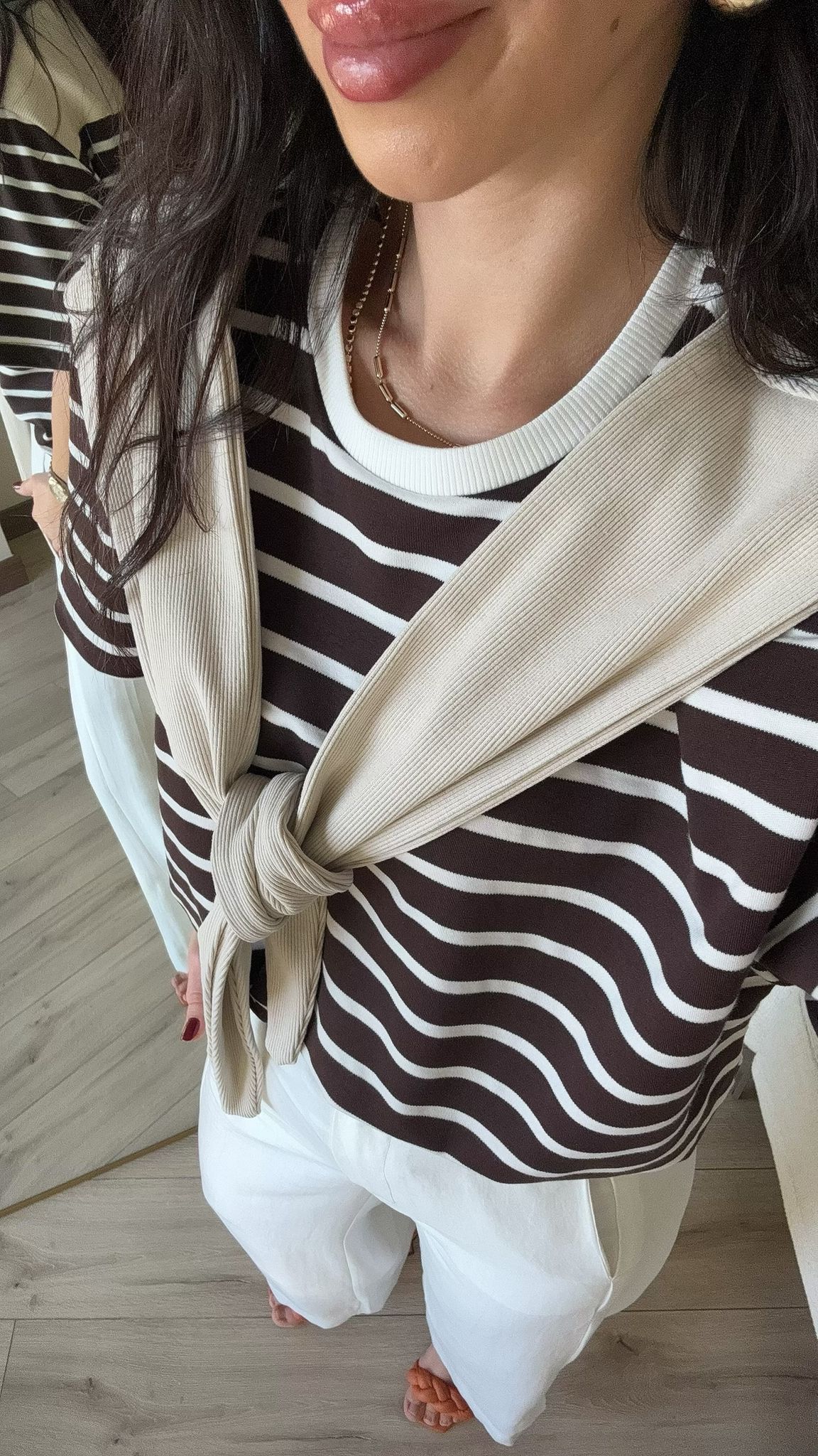 Kahve Beyaz Çizgili Ekru Şal Bağlama Detaylı Tshirt