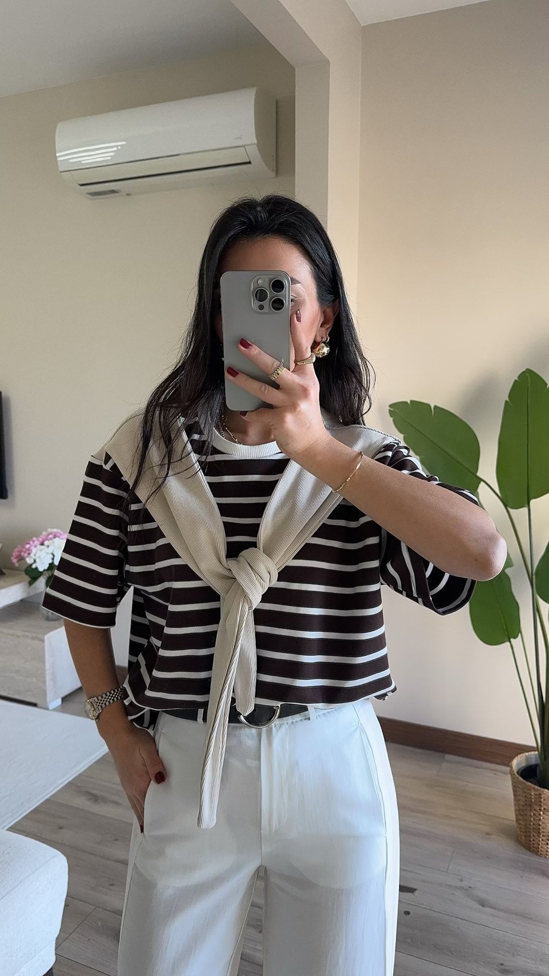 Kahve Beyaz Çizgili Ekru Şal Bağlama Detaylı Tshirt