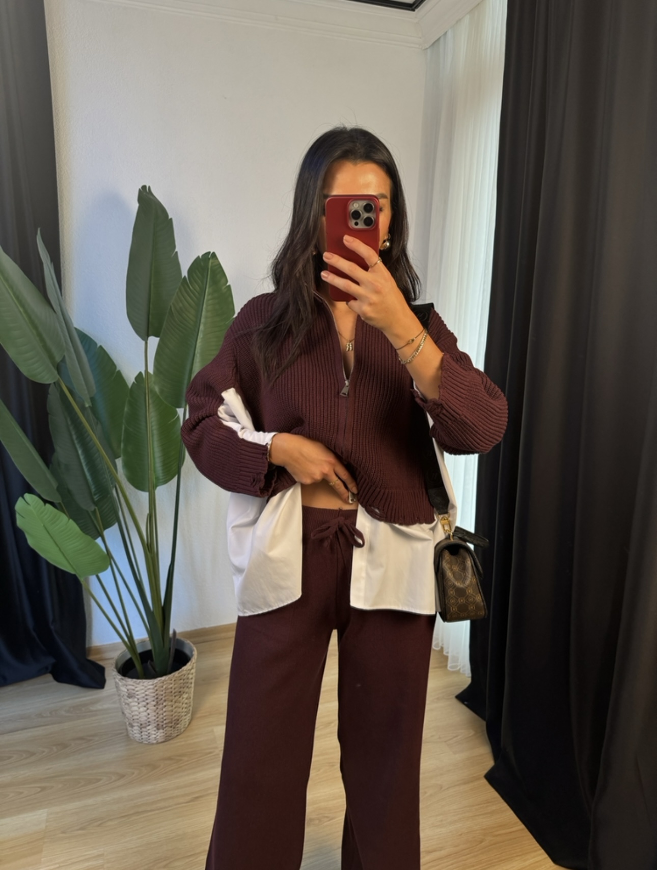 Gömlek Detaylı Triko Pantolon Takım