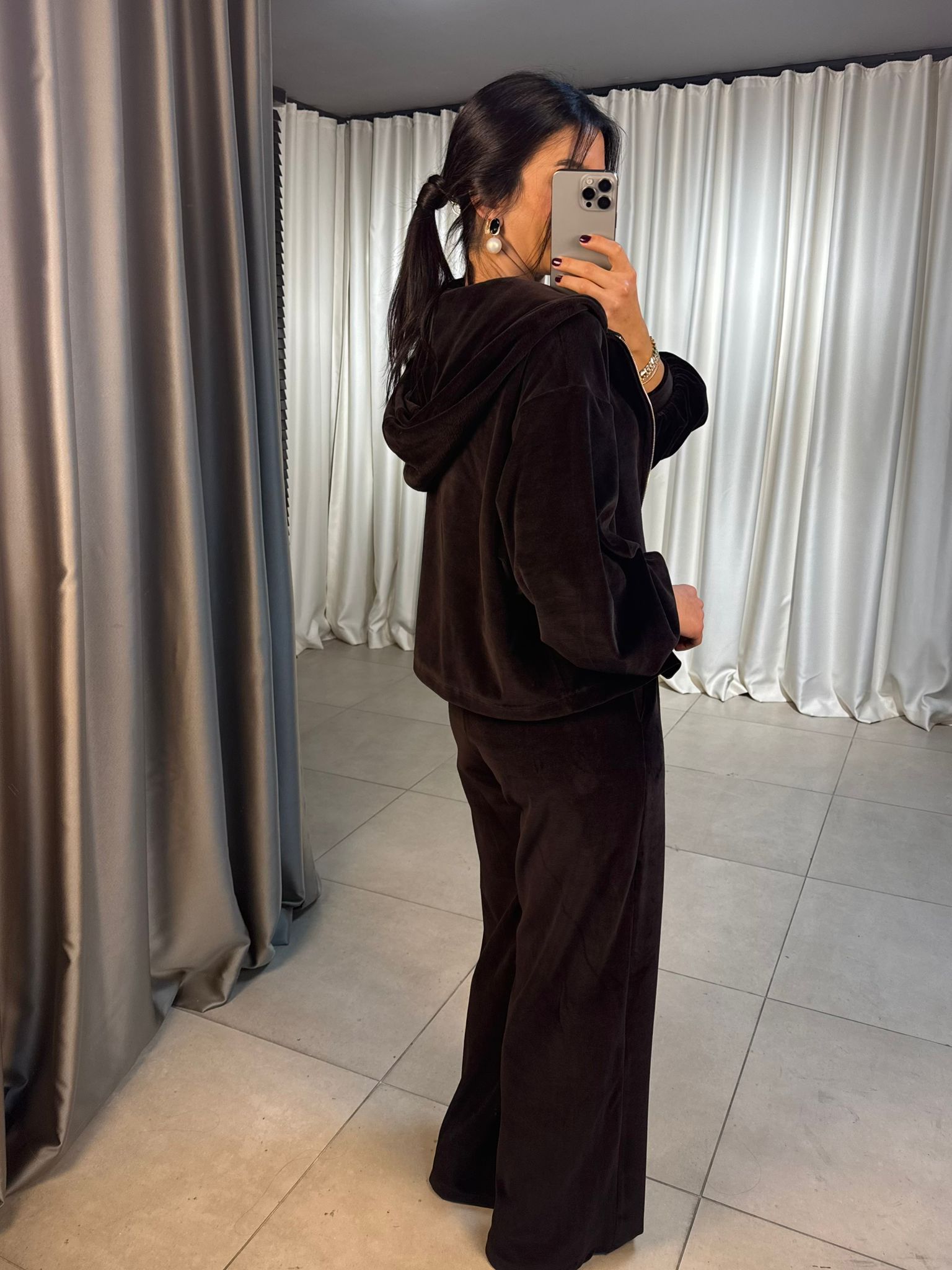 Kadife Üçlü Takım