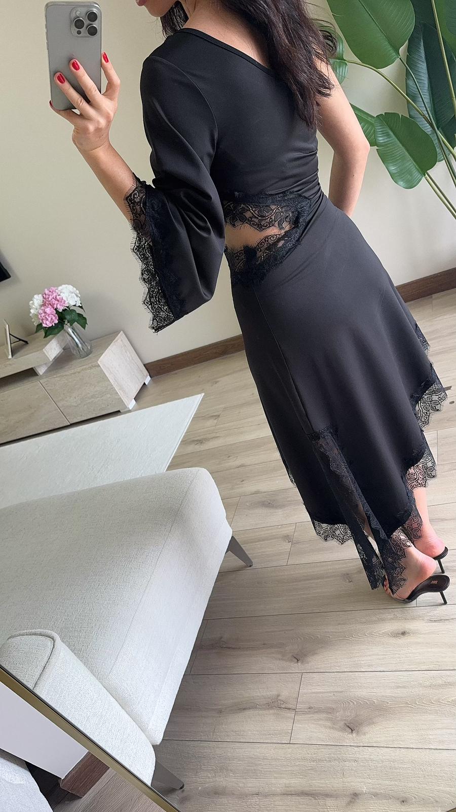 Dantelli Asimetrik Tek Omuz Likralı Elbise
