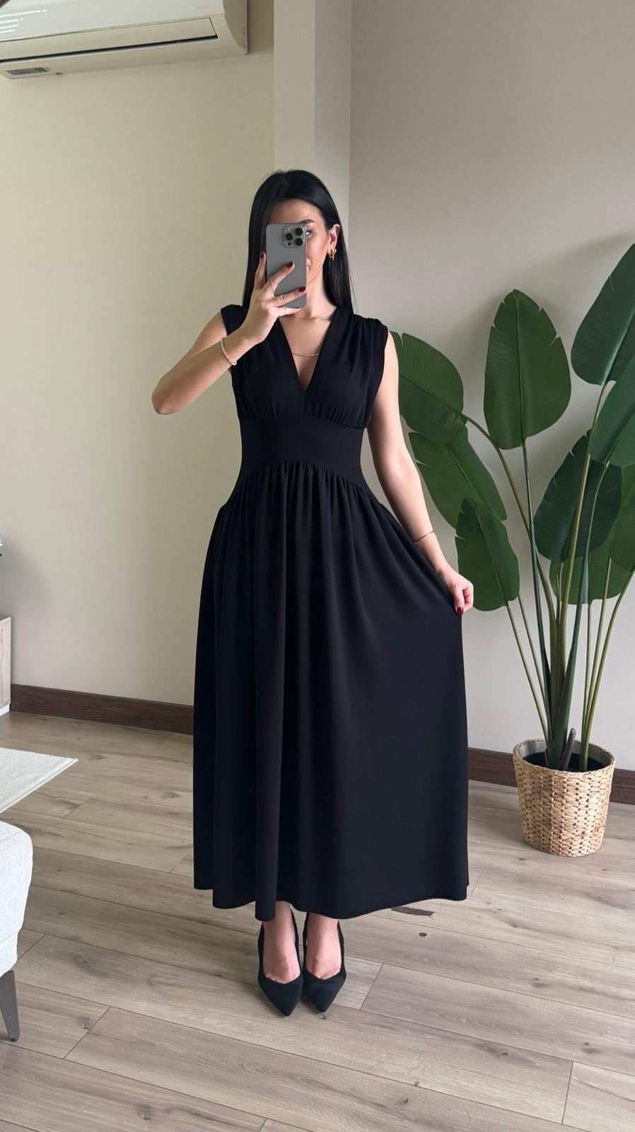 V Yaka Belden Oturtmalı Büzgülü Elbise