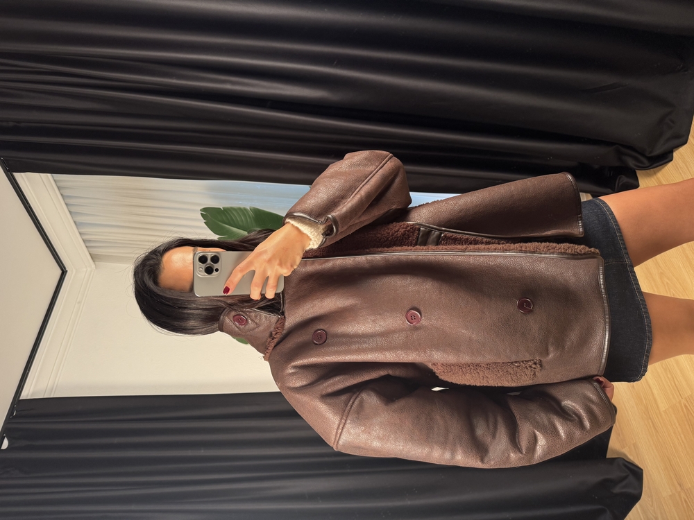 Peluş Detaylı Nubuk Mont