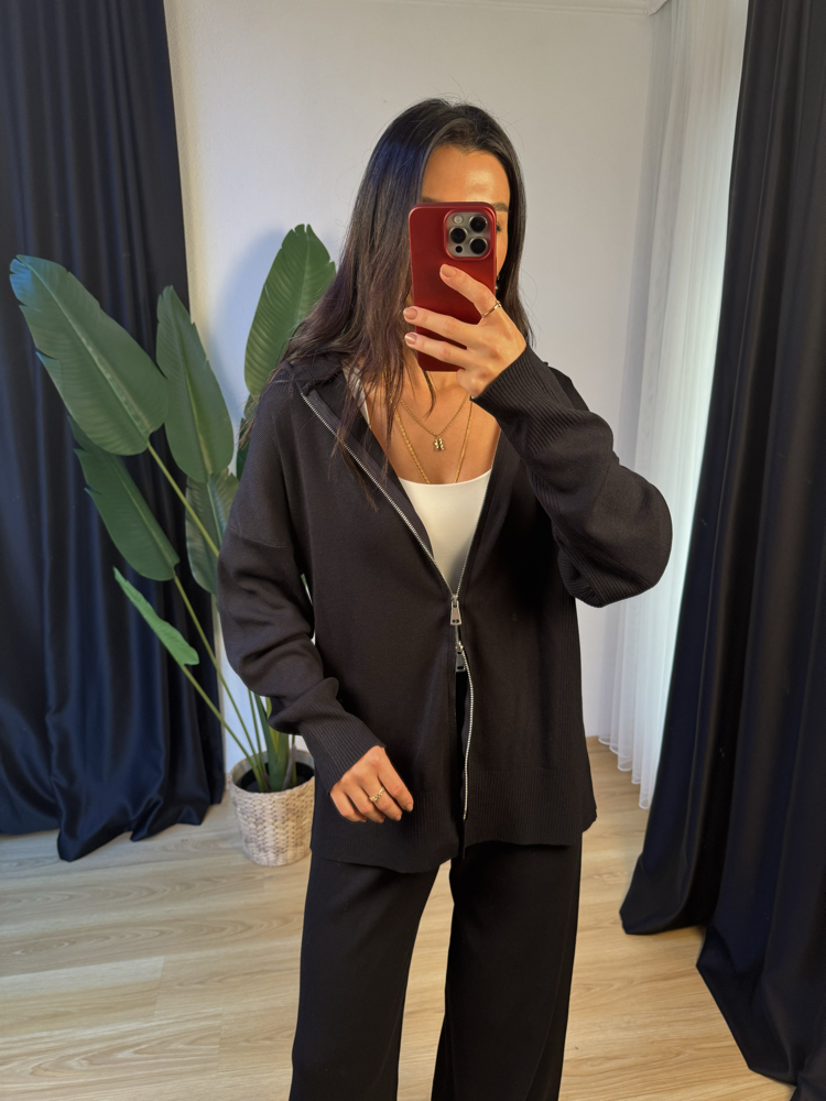 Çift Fermuarlı Kapüşonlu Triko Pantolon Takım